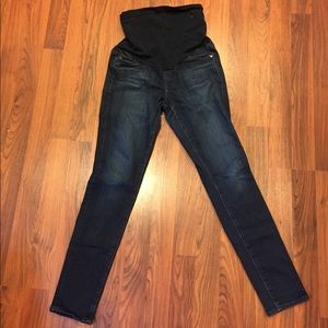 AG Pea in the Pod Maternity Jeans